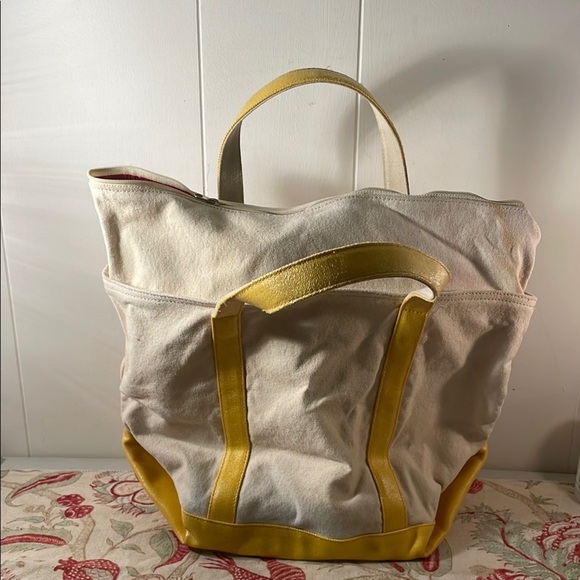 MZ Wallace Yellow and Cream Tote Bag with Spacious Design - Picture 11 of 14